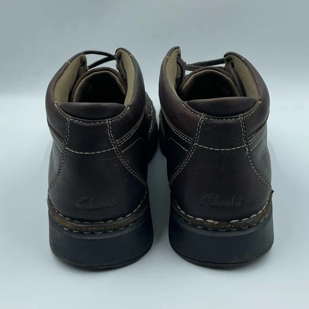Clarks Leather Chukka Boots Men’s‎ Sz 12